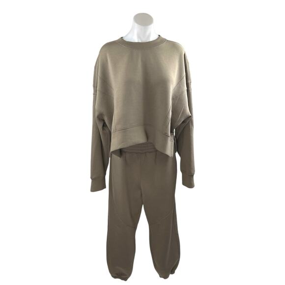 YPB Women's Army Green Crewneck Long Dolman Sleeve Sweatshirt & Sweatpants Set L - Picture 1 of 4